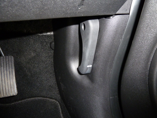 The bonnet release handle on this Kia is in an entirely logical, prominent position, and easy to find. However, sadly this is not always the case.
