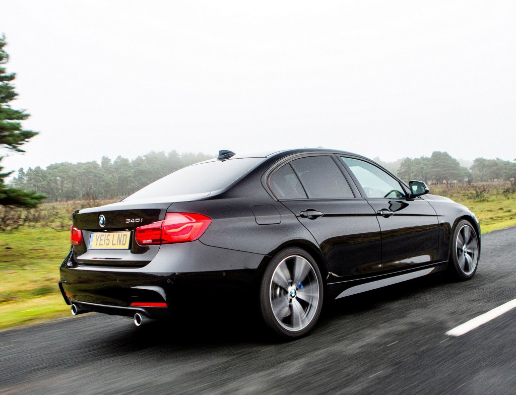 BMW 3 Series Saloon side rear action