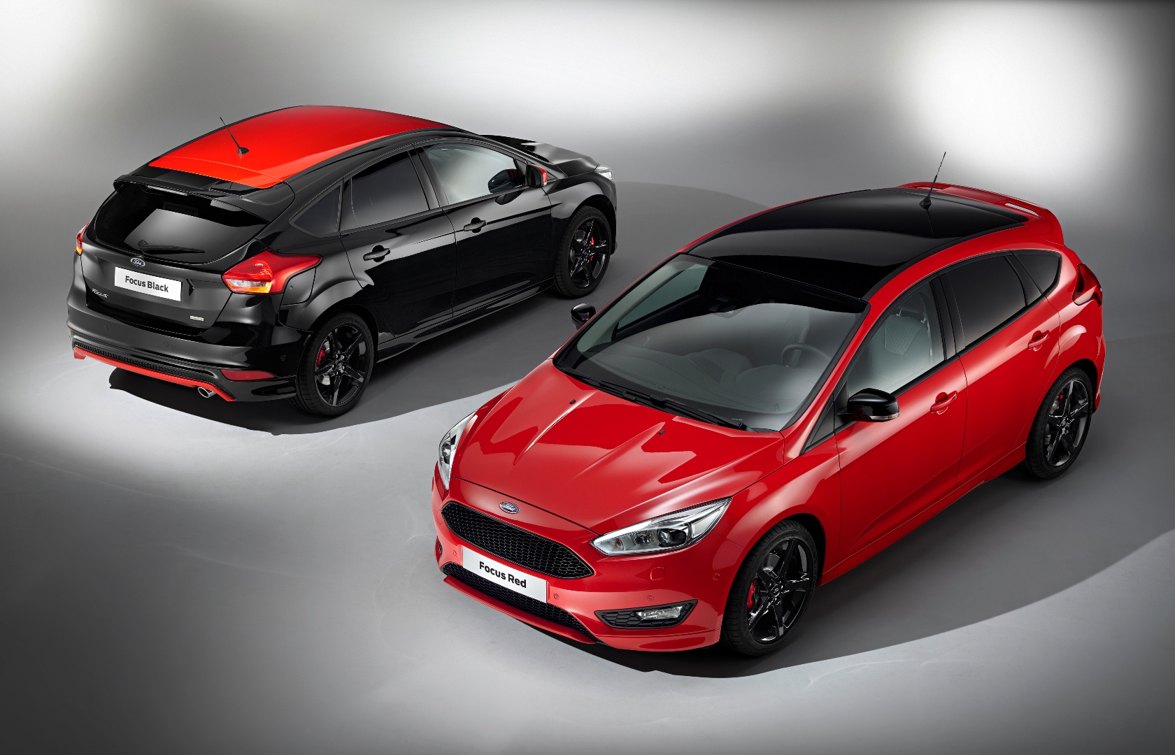 Ford Focus Zetec S Red and Black editions
