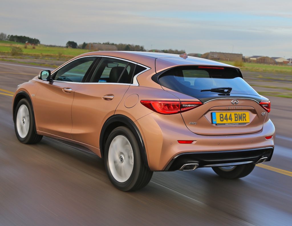 Infiniti Q30 Road Test Wheels Alive