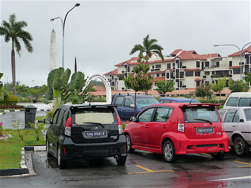 These two Proton Myvis were parked together in the 'peace' park in Kota Kinabalu.