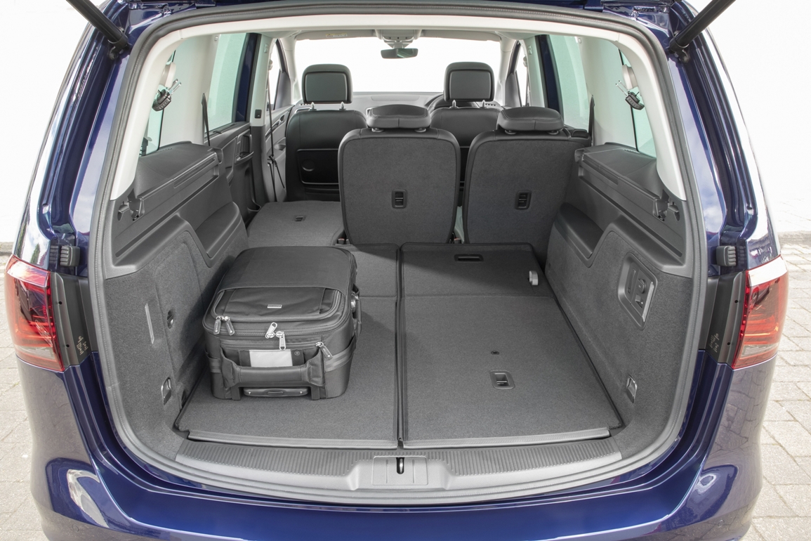 Seat Alhambra dimensions, boot space and similars